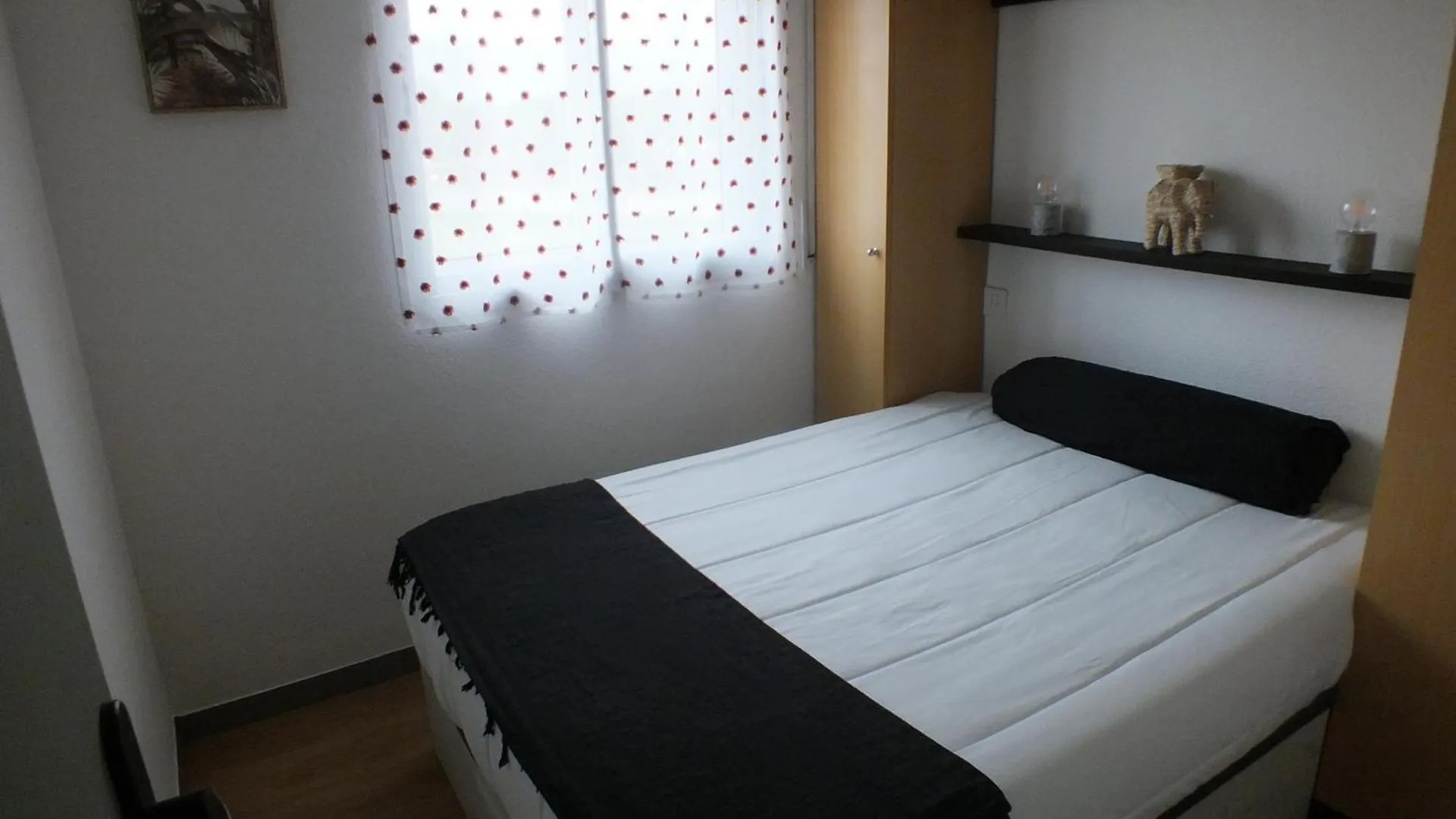 Apartamento Cerca De La Playa Con Terraza Y Aparcamiento Privado - Es-204-75 Roses Apartment